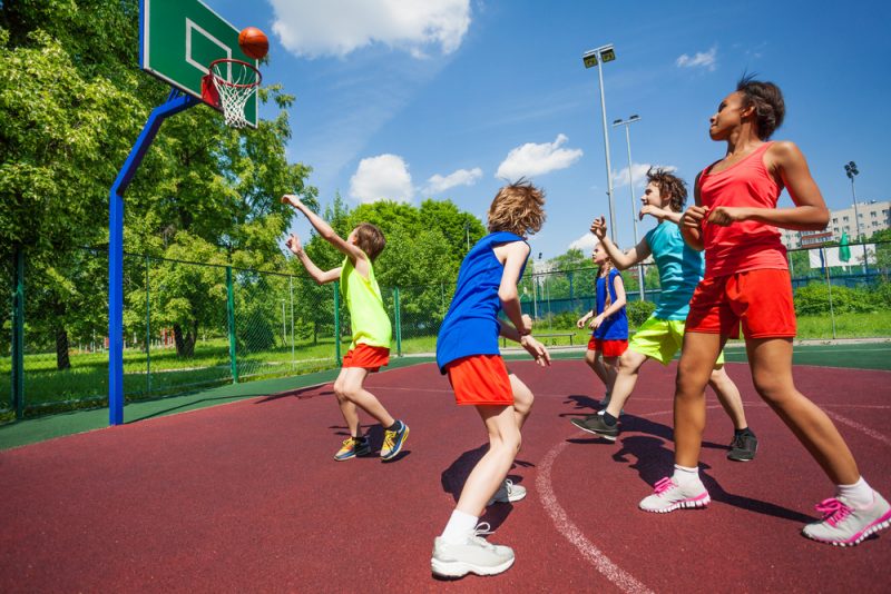 Can kids with asthma play sports?
